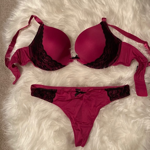 2 pc lingerie set - Picture 1 of 4